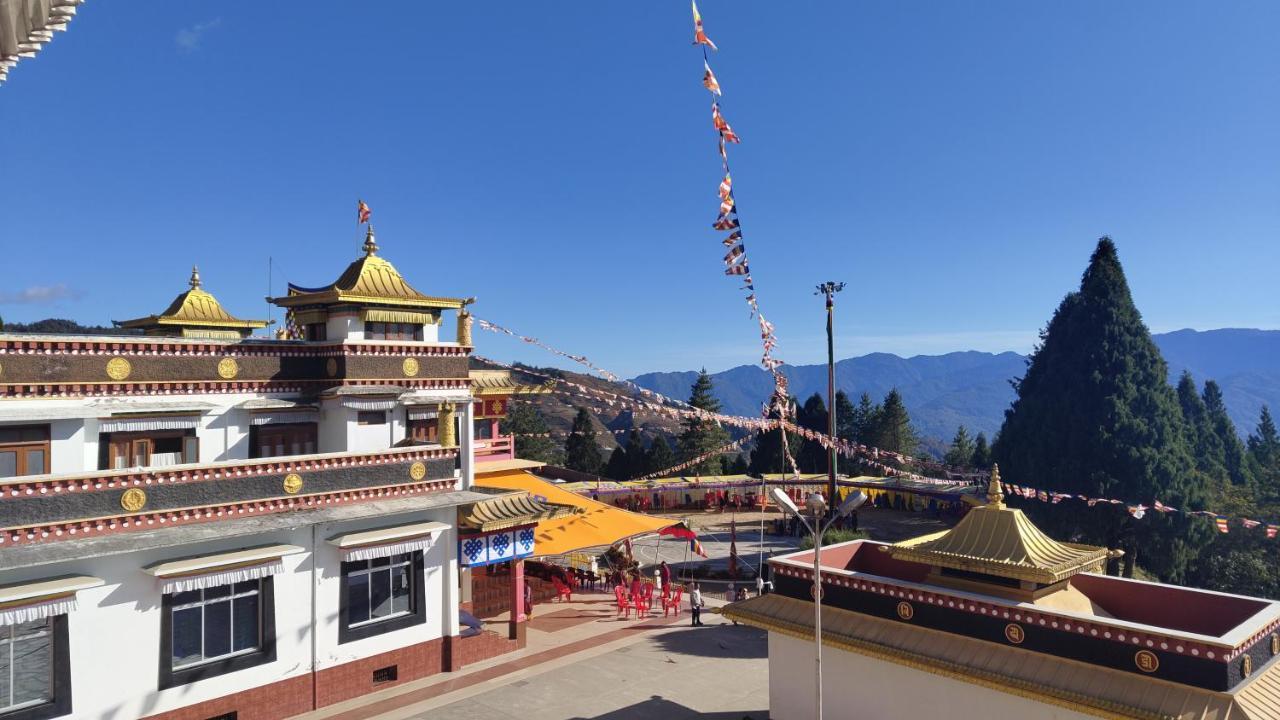 Tenzo Homestay Bomdila Экстерьер фото